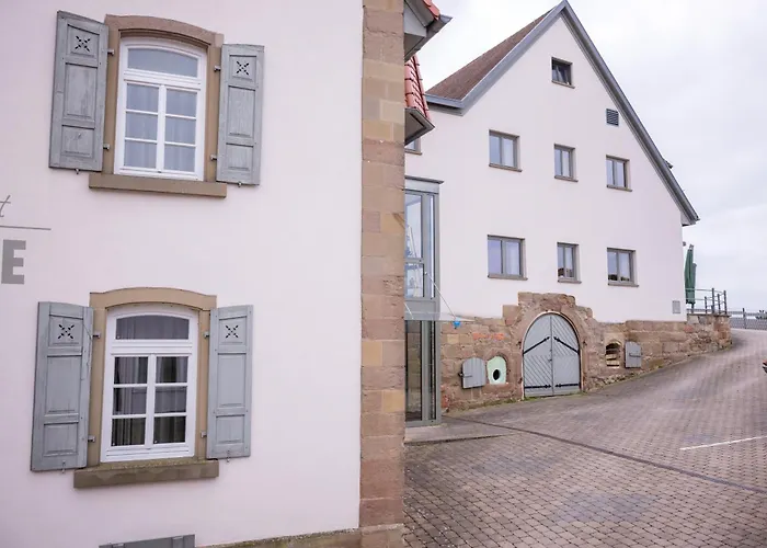 深兹穗纳餐厅酒店 酒店